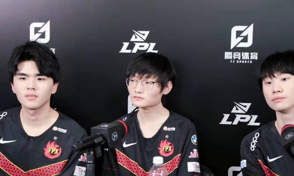 爱游戏平台-关于美国队带队取胜！，JackeyLove重要时刻出色发挥全场沸腾不已的信息